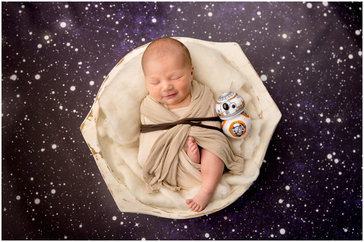 tekst jaloezie straal Emily Rey's Birth Story & Star Wars Themed Newborn Session